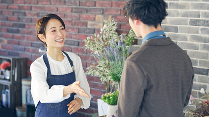 やまぐちフラワー ランド（一般財団法人やない花のまちづくり振興財団）【受付・売店スタッフ】