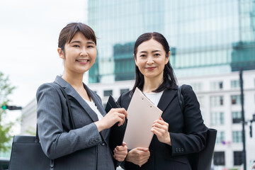 三芝硝材株式会社 東京オフィス【営業員】